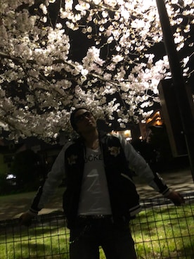 「no brand（ノーブランド）のアイテム（スカジャン）」を使った、Hideakiさん（メンズ・170cm）の春コーディネート