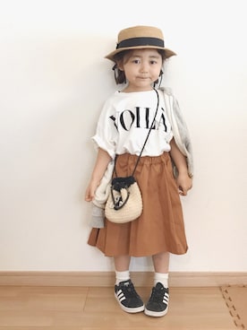 「SEVENDAYS=SUNDAY（セブンデイズサンデイ）のアイテム（スカート）」を使った、renaさん（キッズ・90cm）の春コーディネート