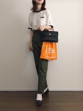 「CLANE（クラネ）のアイテム（カーゴパンツ）」を使った、あさこさん（レディース・164cm）の夏コーディネート