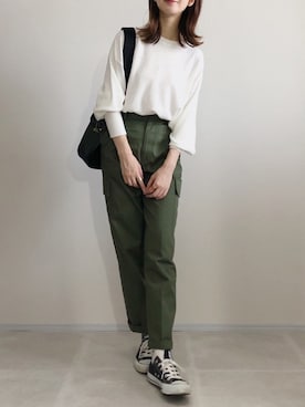 「CLANE（クラネ）のアイテム（カーゴパンツ）」を使った、あさこさん（レディース・164cm）の秋コーディネート