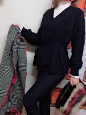 「LOWRYS FARM（ローリーズファーム）のリブハイネックメローＬＳ　767226（Tシャツ/カットソー、ホワイト系）」を使った、Lana☆さん（レディース・165cm）の冬コーディネート