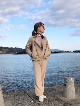 「adidas Originals（アディダスオリジナルス）のアイテム（スニーカー、ホワイト系）」を使った、Lana☆さん（レディース・165cm）の春コーディネート