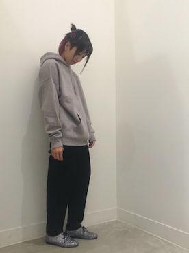 「koe（コエ）のアイテム（パーカー）」を使った、kobaminaさん（レディース・158cm）の秋コーディネート