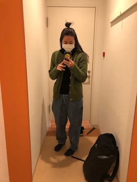 「BEAMS BOY（ビームスボーイ）のアイテム（カーディガン/ボレロ）」を使った、ayakaさん（レディース・164cm）の秋コーディネート