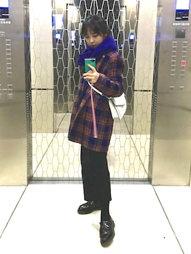 「DAISY（デイジー）のアイテム（ジャケット/アウター）」を使った、Mi Zhouさん（レディース・159cm）の秋コーディネート