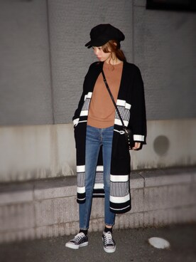 「SLY（スライ）のWOLT JW ANKLE SLIM-A（デニムパンツ）」を使った、CANAさん（レディース・162cm）の冬コーディネート