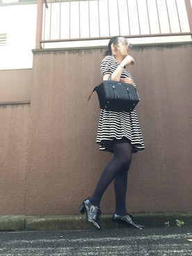 「ニーハイソックス」｜「アイテム（ワンピース）」を使った、タカコさん（レディース・158cm）の夏コーディネート