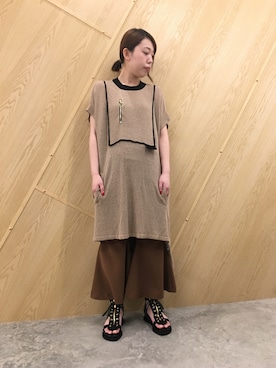 「AKANE UTSUNOMIYA」｜わたなべさん（レディース・163cm）の春コーディネート