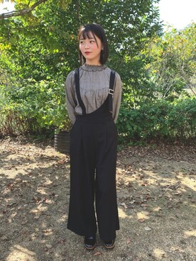 「INGNI（イング）のアイテム（オールインワン・サロペット）」を使った、ayanaさん（レディース・159cm）の秋コーディネート
