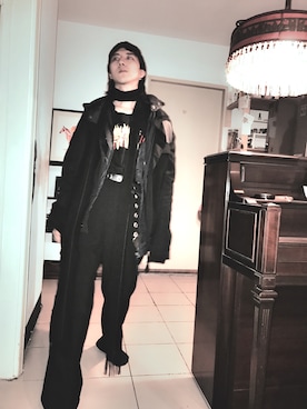 「BARNS（バーンズ）のアイテム」を使った、XIWIさん（メンズ・172cm）の冬コーディネート