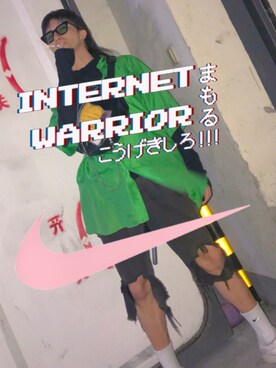 「XIWI（シーウィー）のアイテム（ボディバッグ/ウエストポーチ）」を使った、XIWIさん（メンズ・172cm）の夏コーディネート