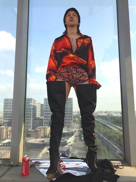 「XIWI（シーウィー）のアイテム（トップス）」を使った、XIWIさん（メンズ・172cm）の夏コーディネート