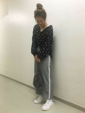 「JEANASIS（ジーナシス）のアイテム（かごバッグ）」を使った、SAAYANさん（レディース・166cm）の秋コーディネート