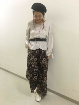 「ジーナシス」｜「アイテム（ハンチング/ベレー帽）」を使った、SAAYANさん（レディース・166cm）の秋コーディネート