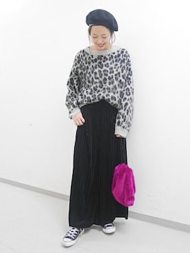 「JEANASIS（ジーナシス）のアイテム（かごバッグ）」を使った、SAAYANさん（レディース・166cm）の冬コーディネート