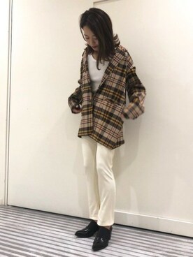 「JEANASIS（ジーナシス）のアイテム（ブーティ）」を使った、SAAYANさん（レディース・166cm）の秋コーディネート