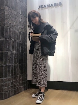 「JEANASIS（ジーナシス）のアイテム（マウンテンパーカー）」を使った、SAAYANさん（レディース・166cm）の秋コーディネート