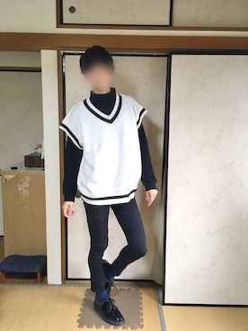 「BASQUE magenta（バスクマゼンタ）のアイテム（ベスト）」を使った、いのさん（メンズ・180cm）の春コーディネート