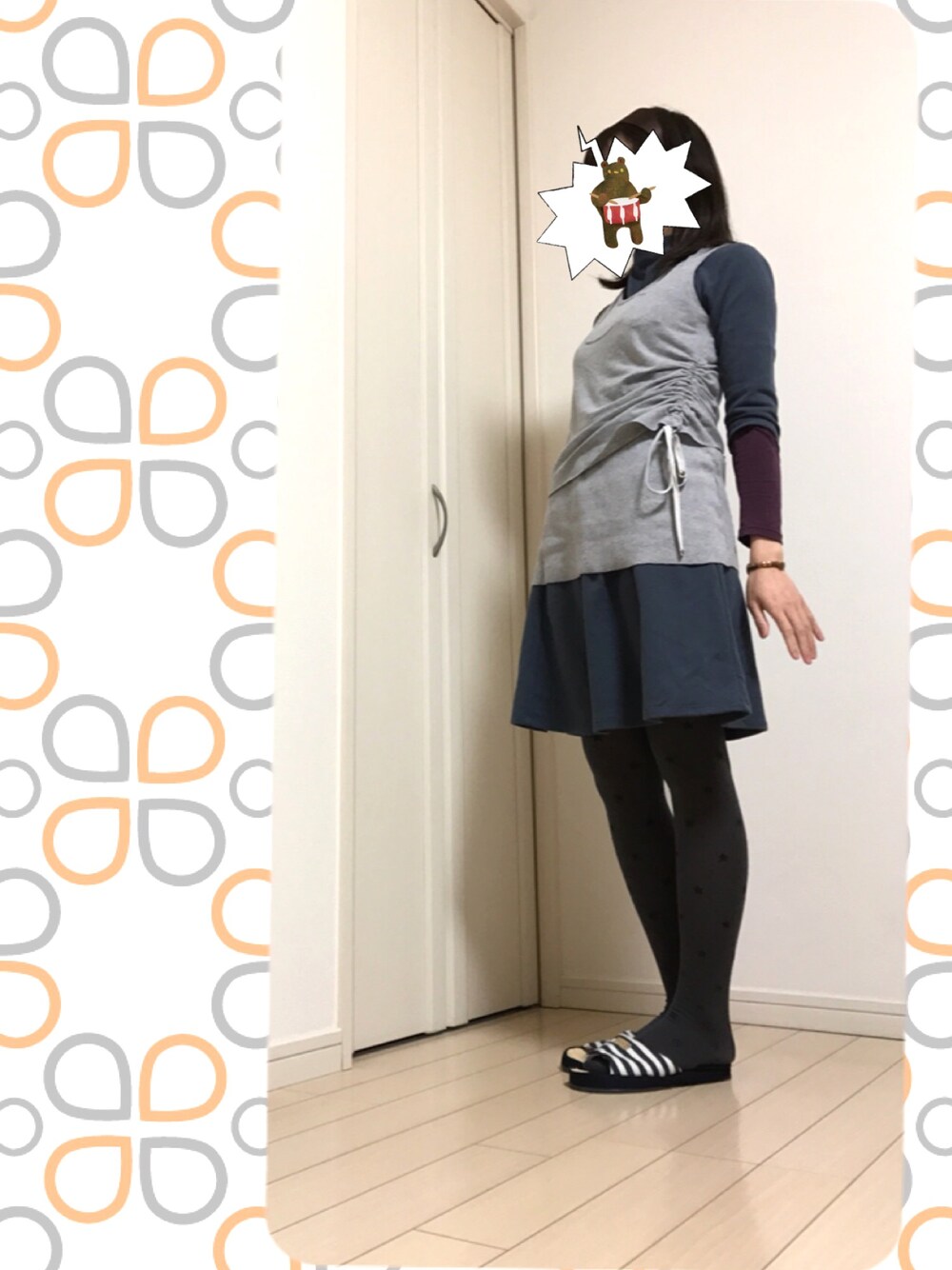 「UNIQLOのアイテム（ワンピース、グレー系）」を使った、miさん（レディース・156cm）の冬コーディネートの1枚目の写真
