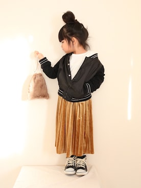 「COMME CA ISM（コムサイズム）のアイテム（MA-1）」を使った、yukiさん（キッズ・100cm）の冬コーディネート