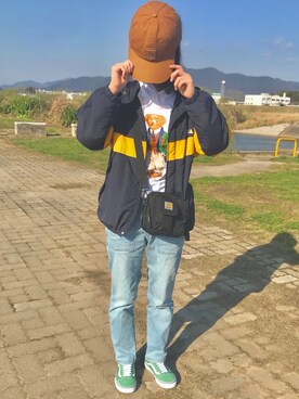 「UCLA（ユーシーエルエー）のアイテム（ジャケット/アウター）」を使った、ロベさん（レディース・155cm）の春コーディネート