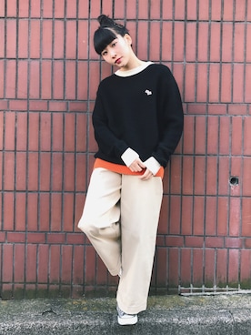 「アイテム（チノパンツ）」を使った、庄司彩夏さん（レディース・159cm・10代）の冬コーディネート