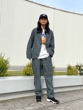「B:MING by BEAMS（ビーミングバイビームス）のアイテム（その他パンツ）」を使った、nakajima daisukeさん（メンズ・180cm）の春コーディネート