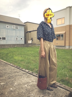 「帰省コーデ」｜「アイテム（スリッポン）」を使った、akiさん（レディース・165cm）の夏コーディネート