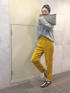 「BellyButton（ベリーボタン）のアイテム」を使った、akiさん（レディース・165cm）の秋コーディネート