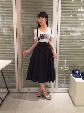 「シルバーサンダル」｜相沢梨紗さん（レディース・159cm）の夏コーディネート