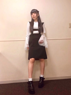 相沢梨紗さん（レディース・159cm）の秋コーディネート