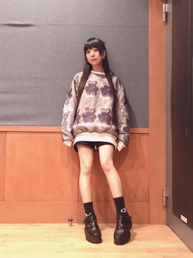 「Another Edition」｜「アイテム（スウェット）」を使った、相沢梨紗さん（レディース・159cm）の冬コーディネート