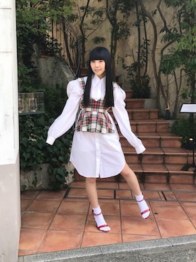 「ビッグシャツ」｜「アイテム（その他トップス）」を使った、相沢梨紗さん（レディース・159cm）の春コーディネート