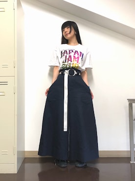 「MIKIO SAKABE（ミキオ サカベ）のアイテム（パンツ）」を使った、相沢梨紗さん（レディース・159cm）の春コーディネート