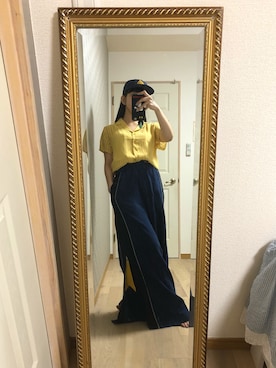 相沢梨紗さんの「OPEN SIDE WIDE PANTS」を使ったコーディネート