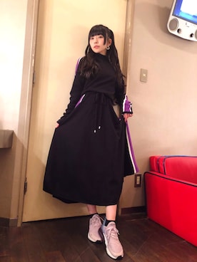「NIKE Air Flight」｜相沢梨紗さん（レディース・159cm）の冬コーディネート