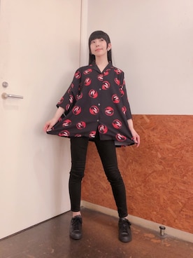 「unrelaxing（アンリラクシング）のアイテム」を使った、相沢梨紗さん（レディース・159cm）の夏コーディネート