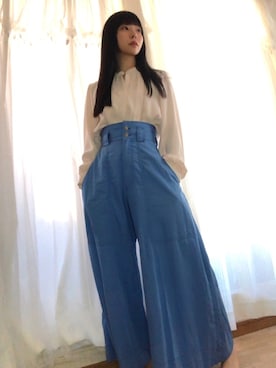 「MIKIO SAKABE（ミキオ サカベ）のアイテム（パンツ）」を使った、相沢梨紗さん（レディース・159cm）の春コーディネート