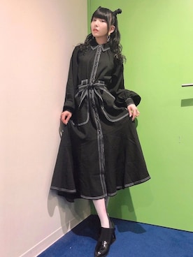 「Jeffrey Campbell（ジェフリーキャンベル）のアイテム（シューズ）」を使った、相沢梨紗さん（レディース・159cm）の冬コーディネート
