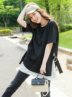 「アイテム（Tシャツ/カットソー、ブラック系）」を使った、VICKYさん（レディース・162cm）の夏コーディネート