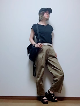 「メンズライクコーデ」｜「アイテム（チノパンツ）」を使った、YUKIさん（レディース・161cm）の春コーディネート