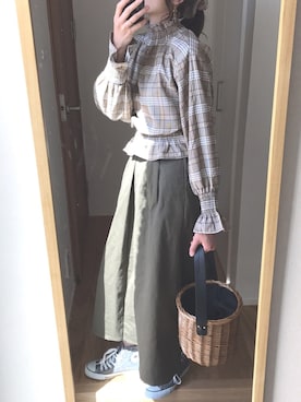 「cikolata（チコラータ）のアイテム」を使った、KENIIさん（レディース・167cm）の春コーディネート