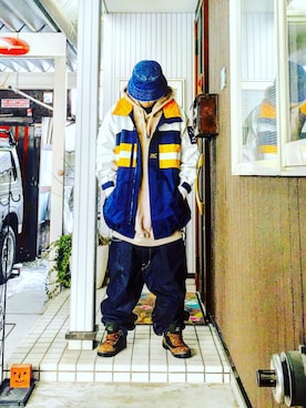 「HELLY HANSEN(ヘリーハンセン)のアイテム(ナイロンジャケット)」を使った、Dragon相馬さん(メンズ・174cm)の冬コーディネート