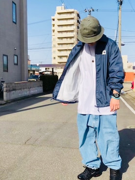 「Carhartt（カーハート）のアイテム（ナイロンジャケット）」を使った、Dragon相馬さん（メンズ・174cm）の春コーディネート