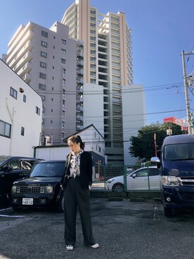 「ZARA（ザラ）のアイテム（その他パンツ、グレー系）」を使った、ショウショウさん（レディース・168cm）の秋コーディネート