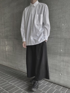「GGD（ジージーディー）のアイテム（スラックス）」を使った、じゃーくさん（メンズ・174cm）の春コーディネート