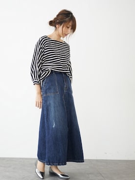 「SEVENDAYS=SUNDAY（セブンデイズサンデイ）のアイテム（デニムスカート）」を使った、くろさんさん（レディース・163cm）の秋コーディネート