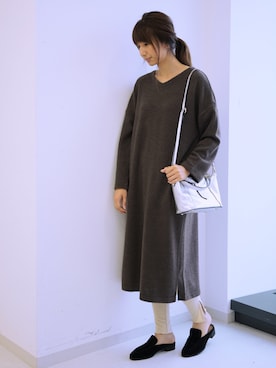 「アイテム（レギンス/スパッツ、ベージュ系）」を使った、くろさんさん（レディース・163cm）の秋コーディネート