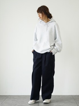 「JERZEES（ジャージーズ）のアイテム」を使った、くろさんさん（レディース・163cm）の秋コーディネート