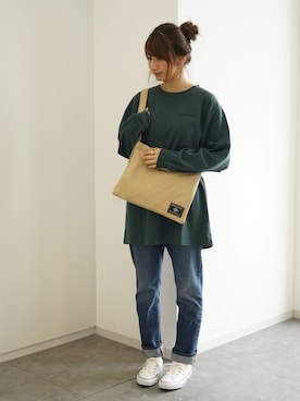 「NUOVO（ヌオーヴォ）のアイテム」を使った、くろさんさん（レディース・163cm）の秋コーディネート